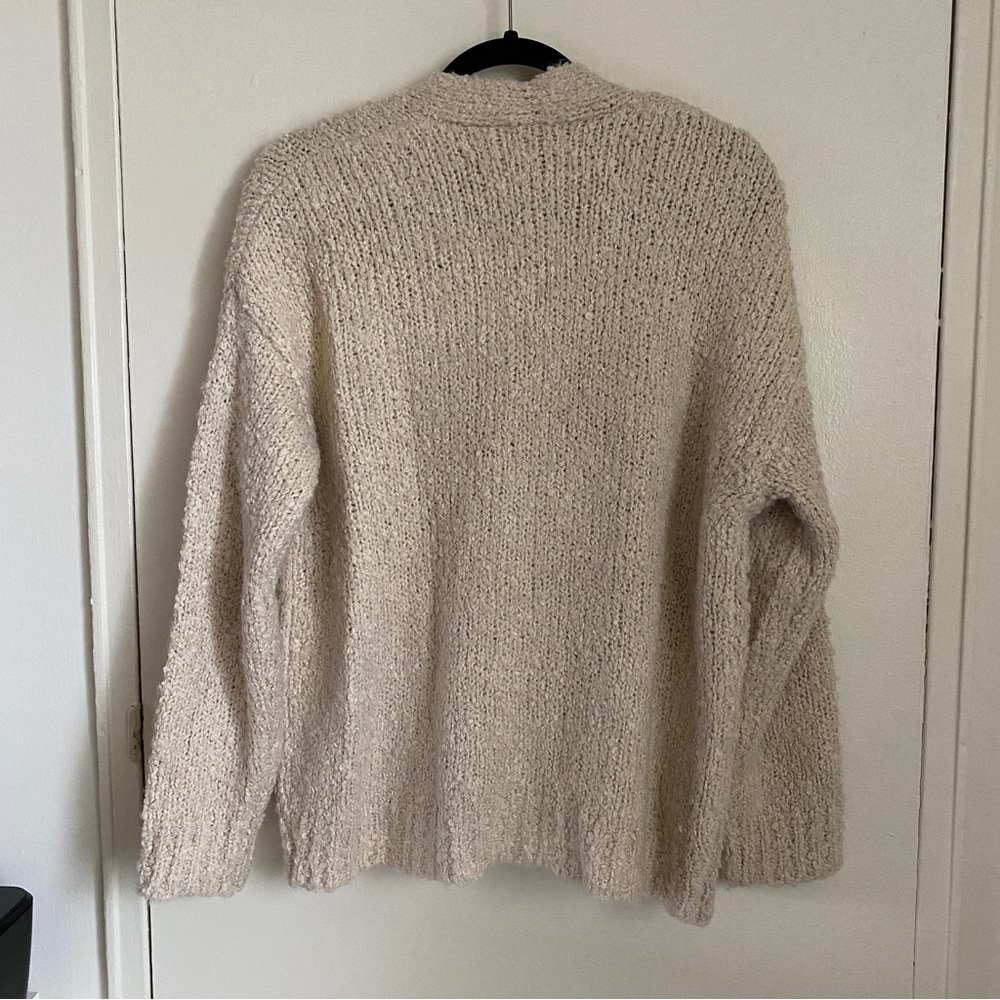 Universal Thread, Chunky Knit Oversized Cream Car… - image 4